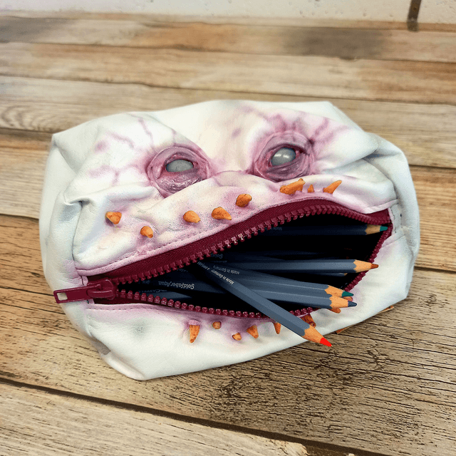 Trousse - monstre blanc 