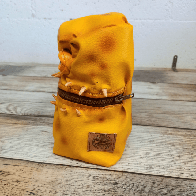 Trousse pot - monstre jaune