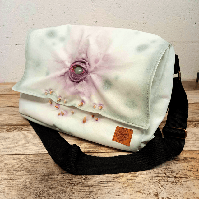 Sac besace - monstre blanc 