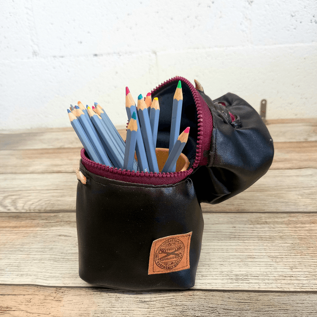 Trousse pot - monstre noir